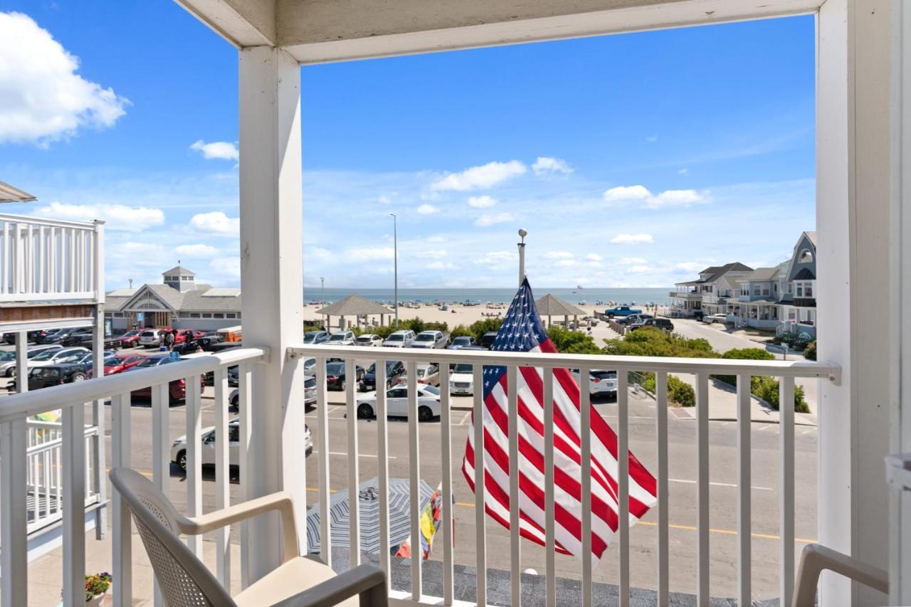Water Views - Private Balcony - The Americana Hampton Buitenkant foto