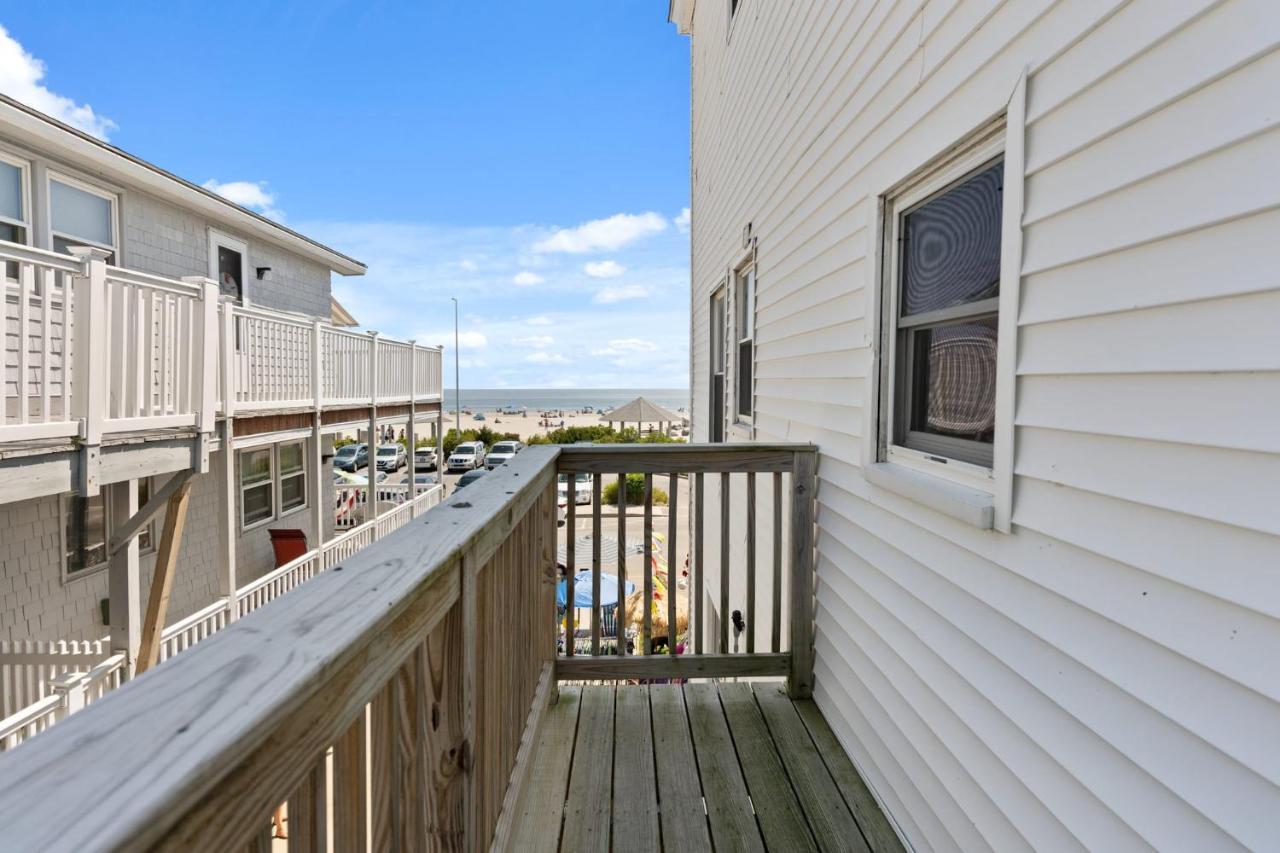 Water Views - Private Balcony - The Americana Hampton Buitenkant foto